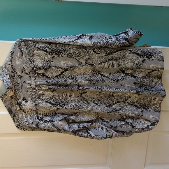 Pleione Snake Skin Print Blouse - Picture 7 of 9